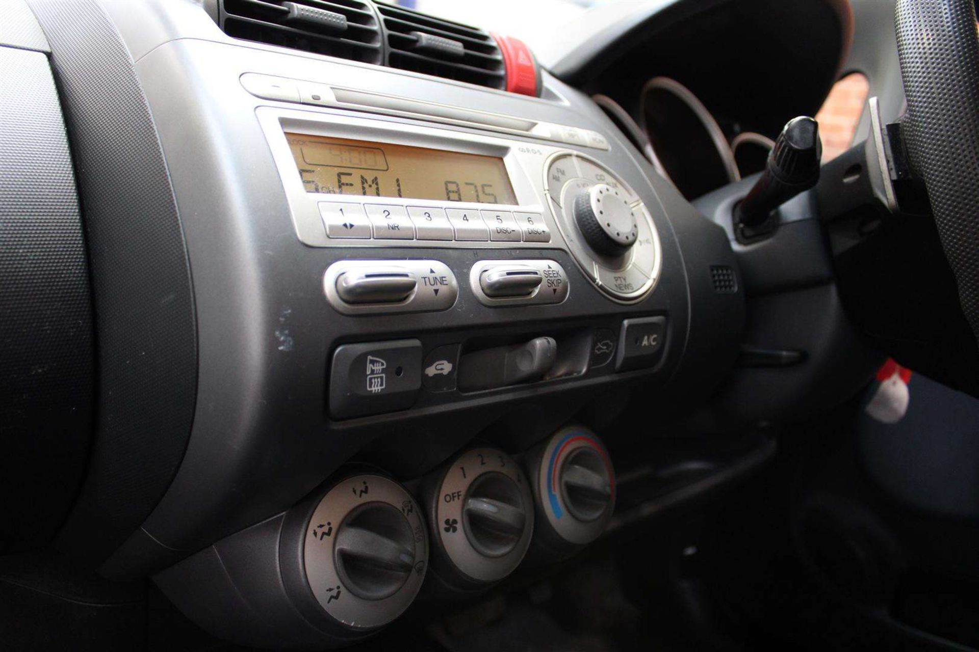 2007 HONDA JAZZ SE CVT AUTO - Image 24 of 30