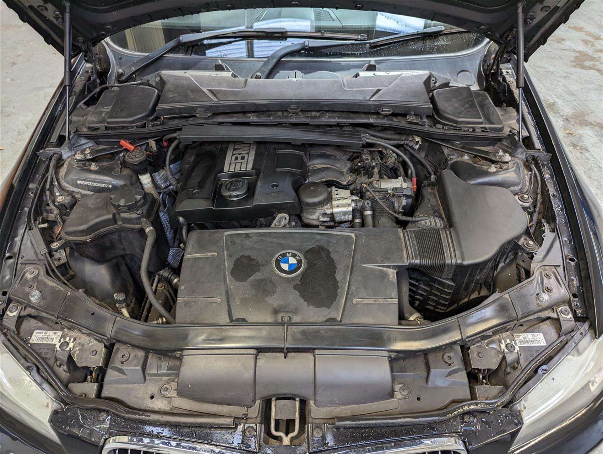 2011 BMW 320I EXCLUSIVE EDITION - Image 21 of 23