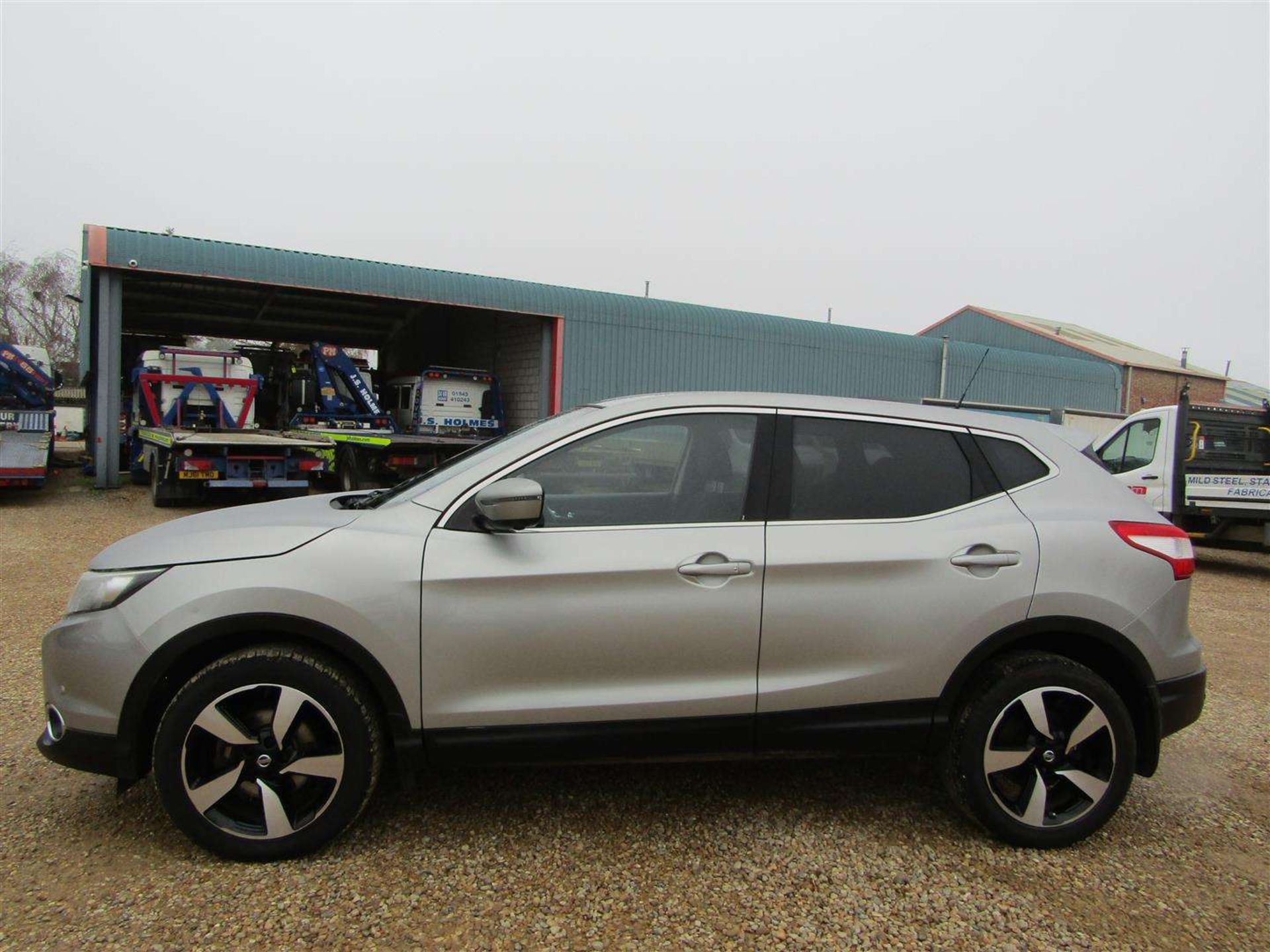 2015 NISSAN QASHQAI N-TEC DIG-T - Image 2 of 24