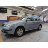 2005 SKODA FABIA AMBIENTE 16V 100