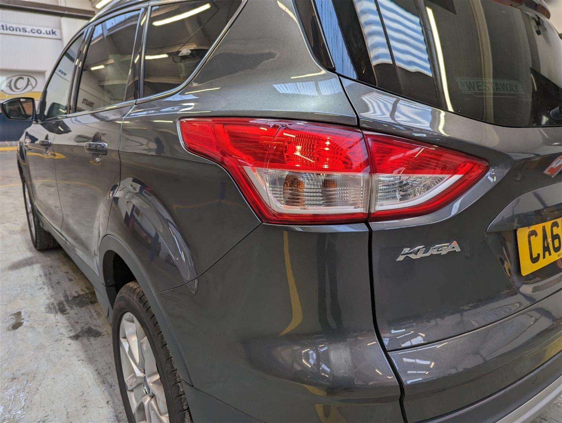 2015 FORD KUGA TITANIUM TDCI 4X4 - Image 18 of 23