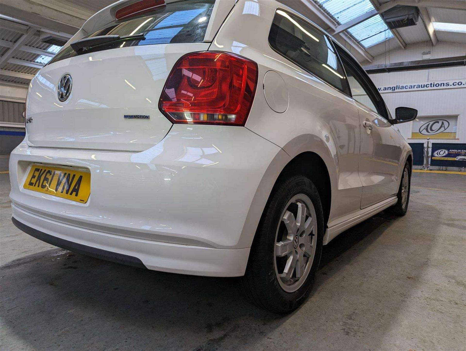 2011 VW POLO BLUEMOTION TDI - Image 6 of 24