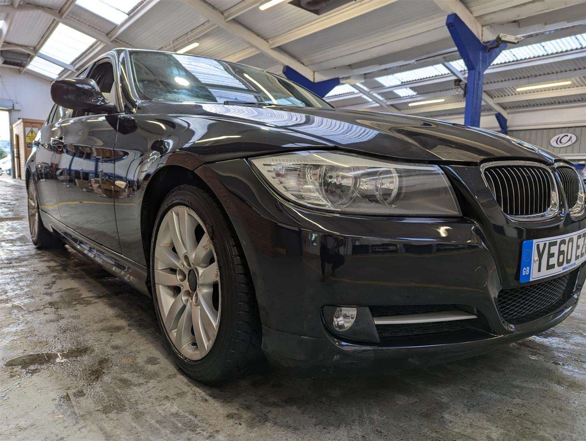 2011 BMW 320I EXCLUSIVE EDITION - Image 14 of 23
