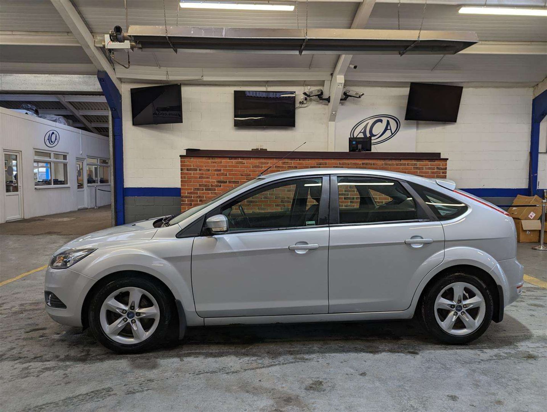 2008 FORD FOCUS ZETEC 100 - Image 2 of 23