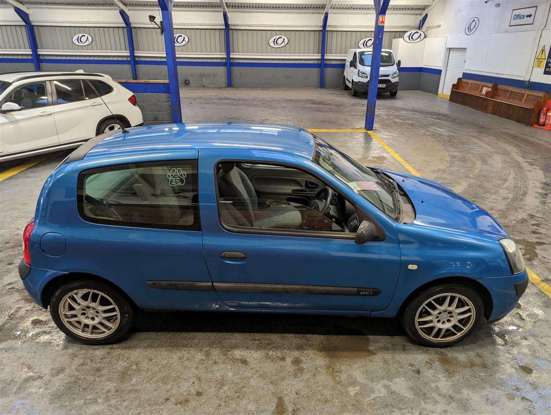 2003 RENAULT CLIO AUTHENTIQUE DCI 65 - Image 15 of 22