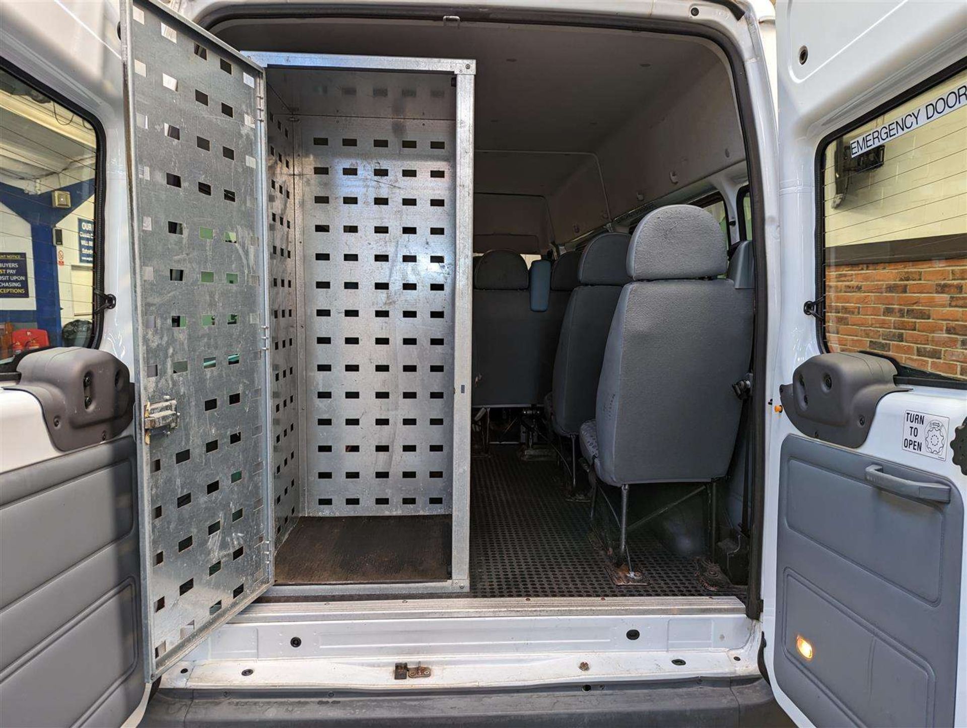 FORD TRANSIT (V348MCA) - Image 19 of 26