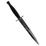 A THIRD PATTERN FAIRBAIRN-SYKES COMMANDO KNIFE OR DAGGER, 17.75cm flattened diamond section