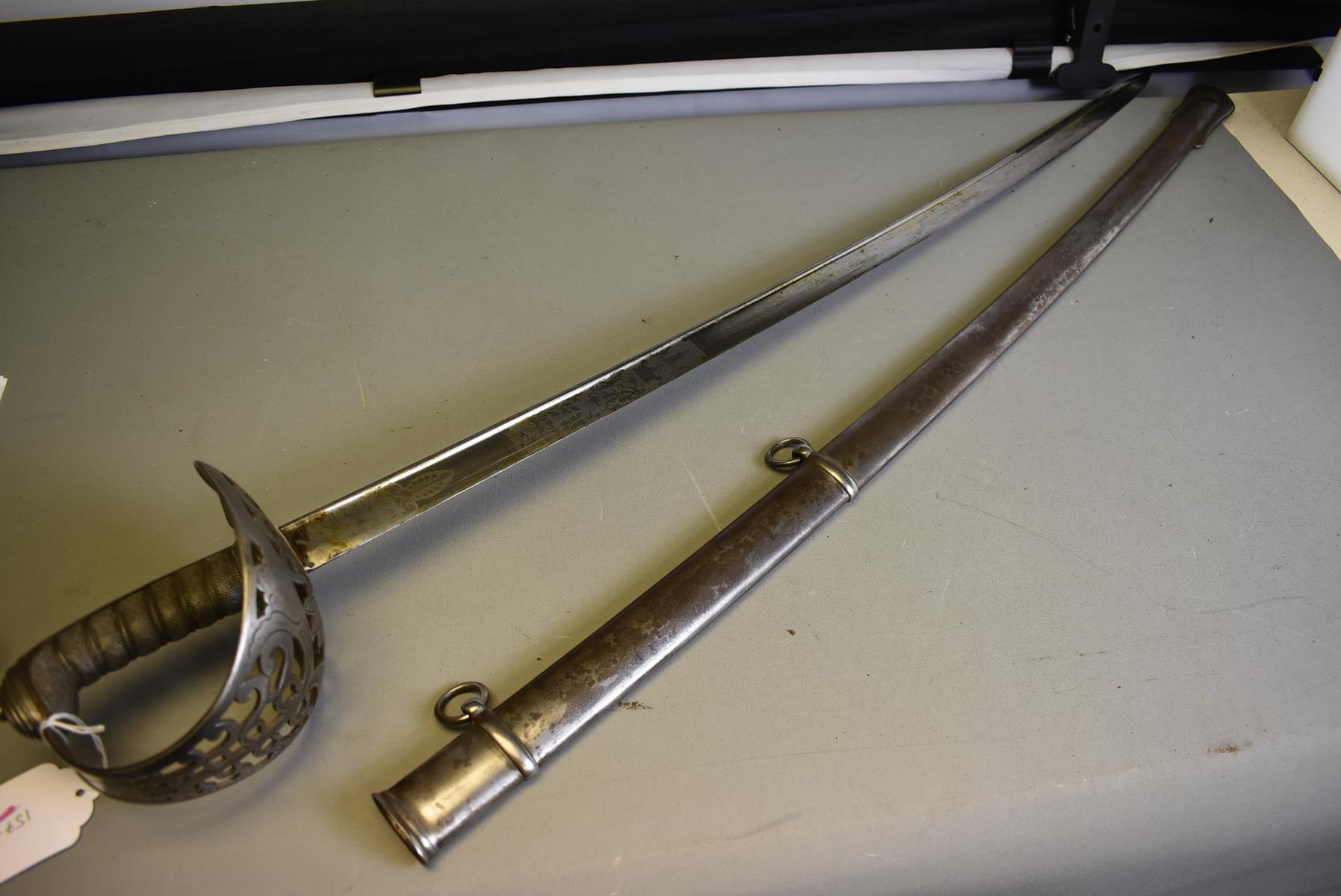 A CLEAN 1821 PATTERN HEAVY CAVALRY OFFICER'S SWORD, 89.5cm bright pipe backed blade with spear point - Image 2 of 11