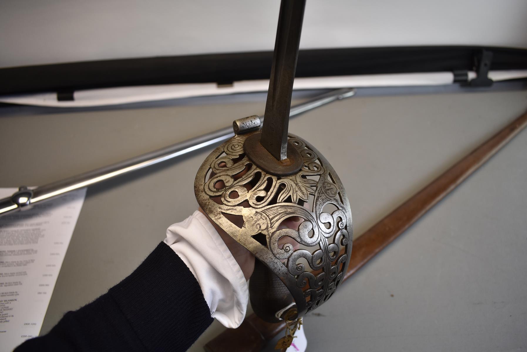 AN UNUSUAL CAVALRY TROOPER'S SWORD, POSSIBLY EXPERIMENTAL, 88.5cm blade stamped with various - Image 8 of 13