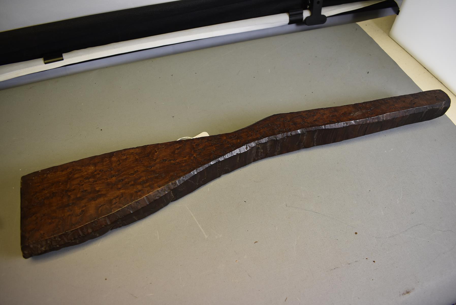 A 19TH CENTURY ROUGH HEWN GUN STOCK, of burr maple. - Image 2 of 10