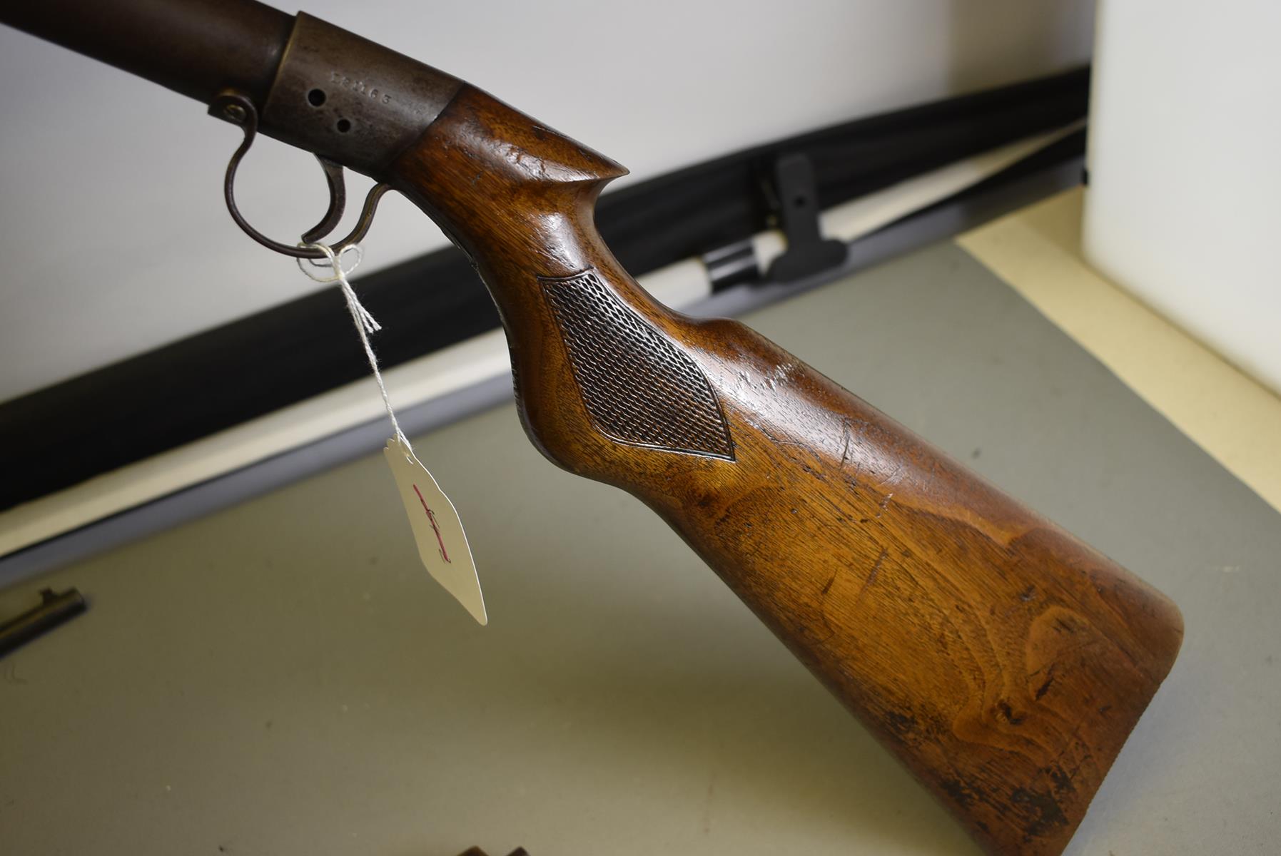 AN ANTIQUE .177 CALIBRE BSA LIGHT OR LADIES UNDERLEVER AIR RIFLE, 17inch sighted barrel stamped with - Image 3 of 9