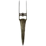 A LATE 18TH OR EARLY 19TH CENTURY SIKH KATAR OR DAGGER, 26.5cm double fullered blade with slightly