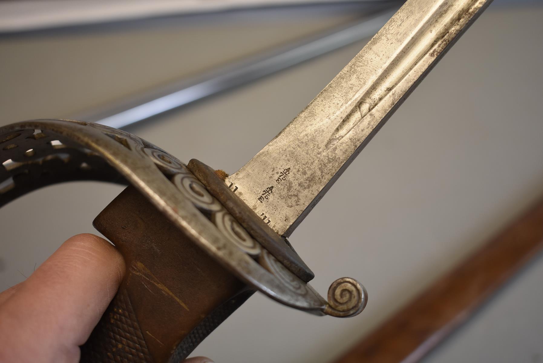 AN UNUSUAL CAVALRY TROOPER'S SWORD, POSSIBLY EXPERIMENTAL, 88.5cm blade stamped with various - Image 5 of 13