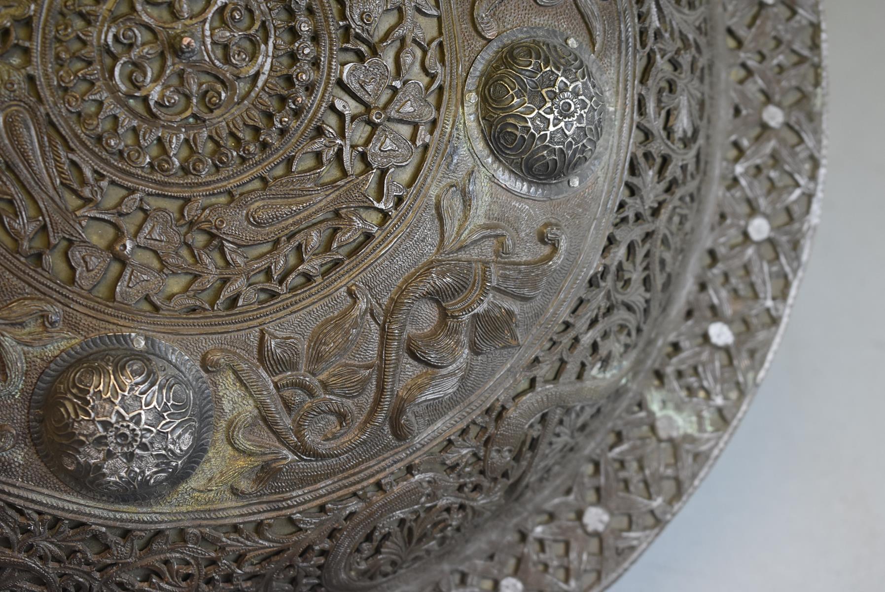 A FINE OTTOMAN DHAL OR SHIELD, 35.5cm diameter body overlaid with a finely pierced outer decorated - Image 7 of 9