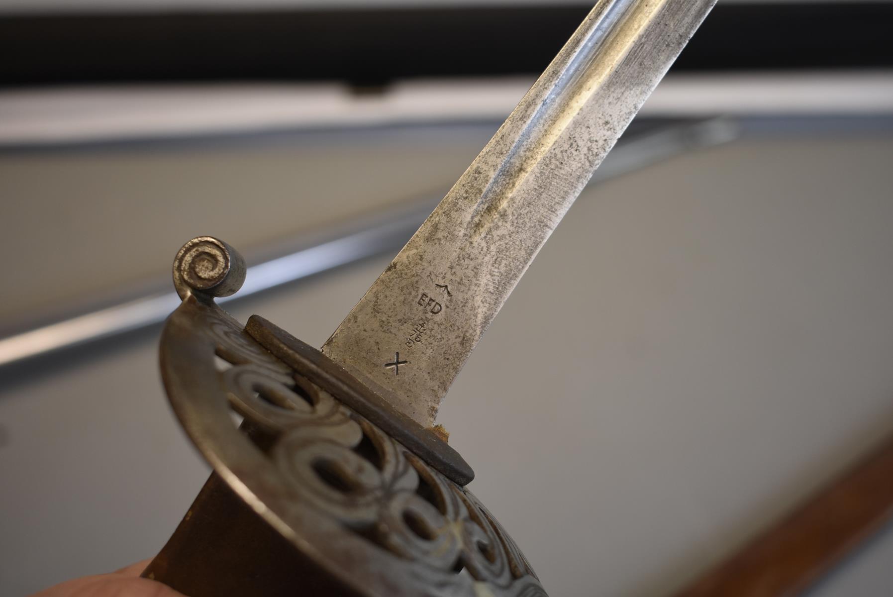 AN UNUSUAL CAVALRY TROOPER'S SWORD, POSSIBLY EXPERIMENTAL, 88.5cm blade stamped with various - Image 7 of 13