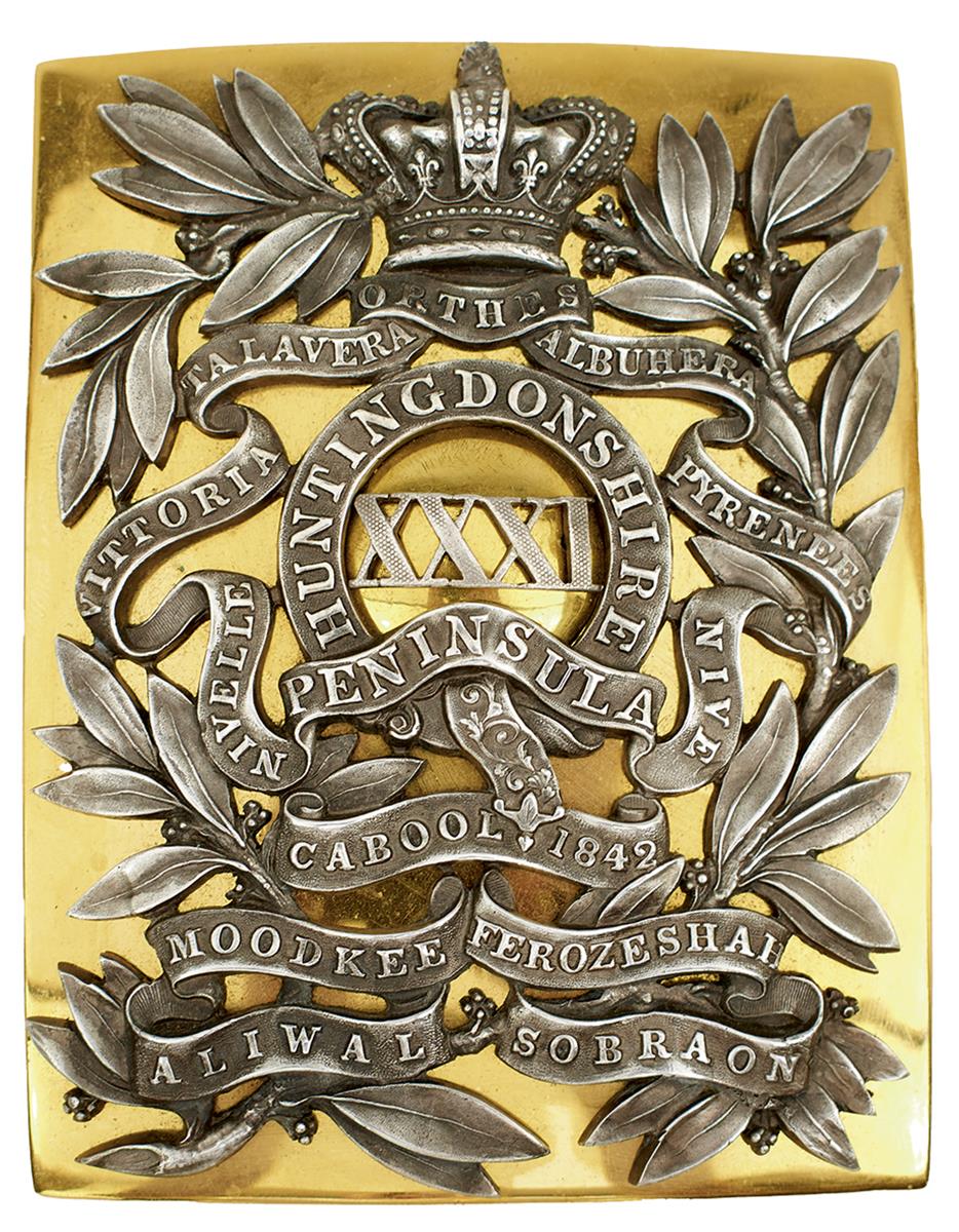 A 31ST REGIMENT OF FOOT (HUNTINGDONSHIRE) OFFICER'S SHOULDER BELT PLATE, the gilt plate applied with