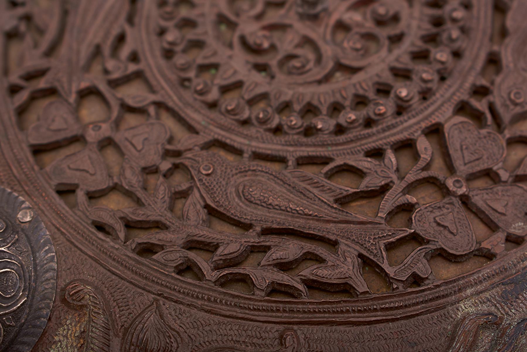 A FINE OTTOMAN DHAL OR SHIELD, 35.5cm diameter body overlaid with a finely pierced outer decorated - Image 3 of 9