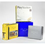 4 Playstation Konsolen (PS 1 + PS 2) + Zubehör