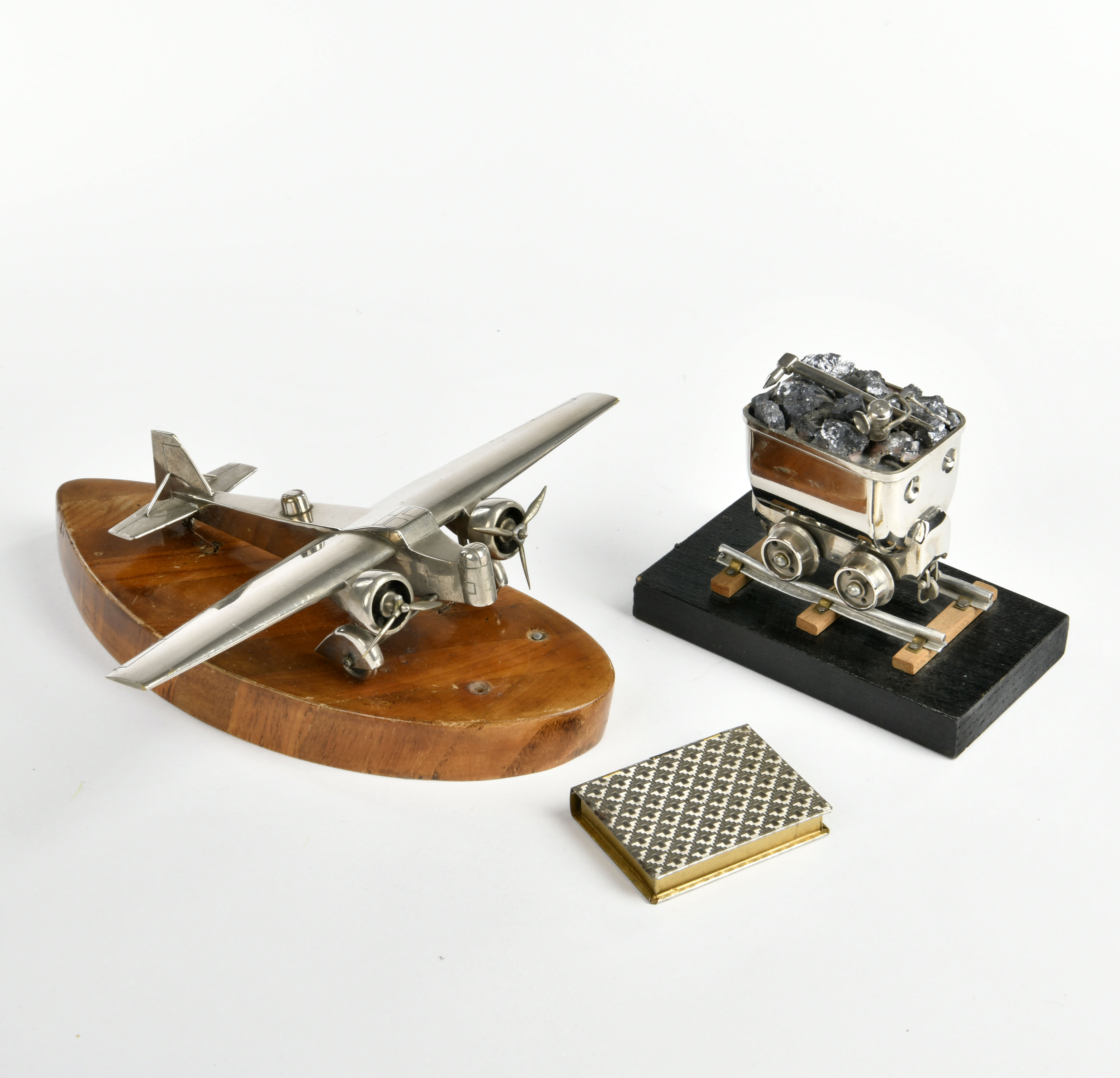 Desk models tipper truck & plane + case, 6-23 cm, metal, Germany, around 1930, one wing damaged,