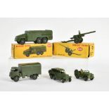 Dinky Toys, 4 Militärfahrzeuge + Geschütz