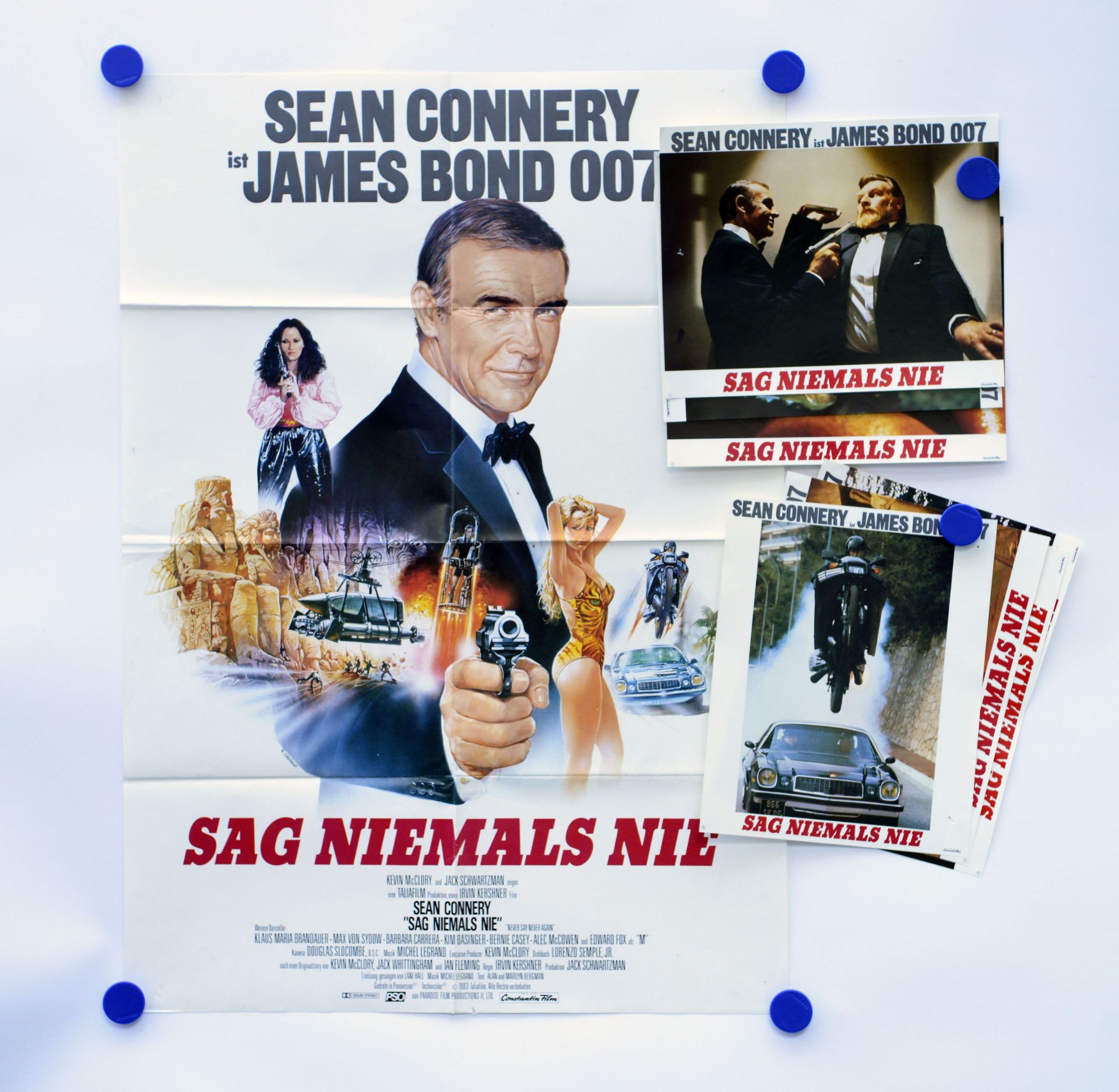 Film poster "James Bond - Sag niemals nie" + 16 posting images, 64x80 cm, traces of age, folded