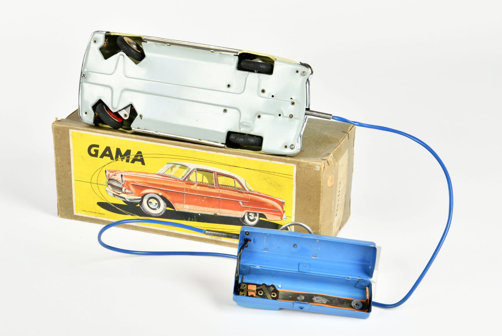 Gama, Opel Kapitän, W.-Germany, tin, bat.drive ok, min. paint d., box C 2, C 2+ - Image 3 of 3