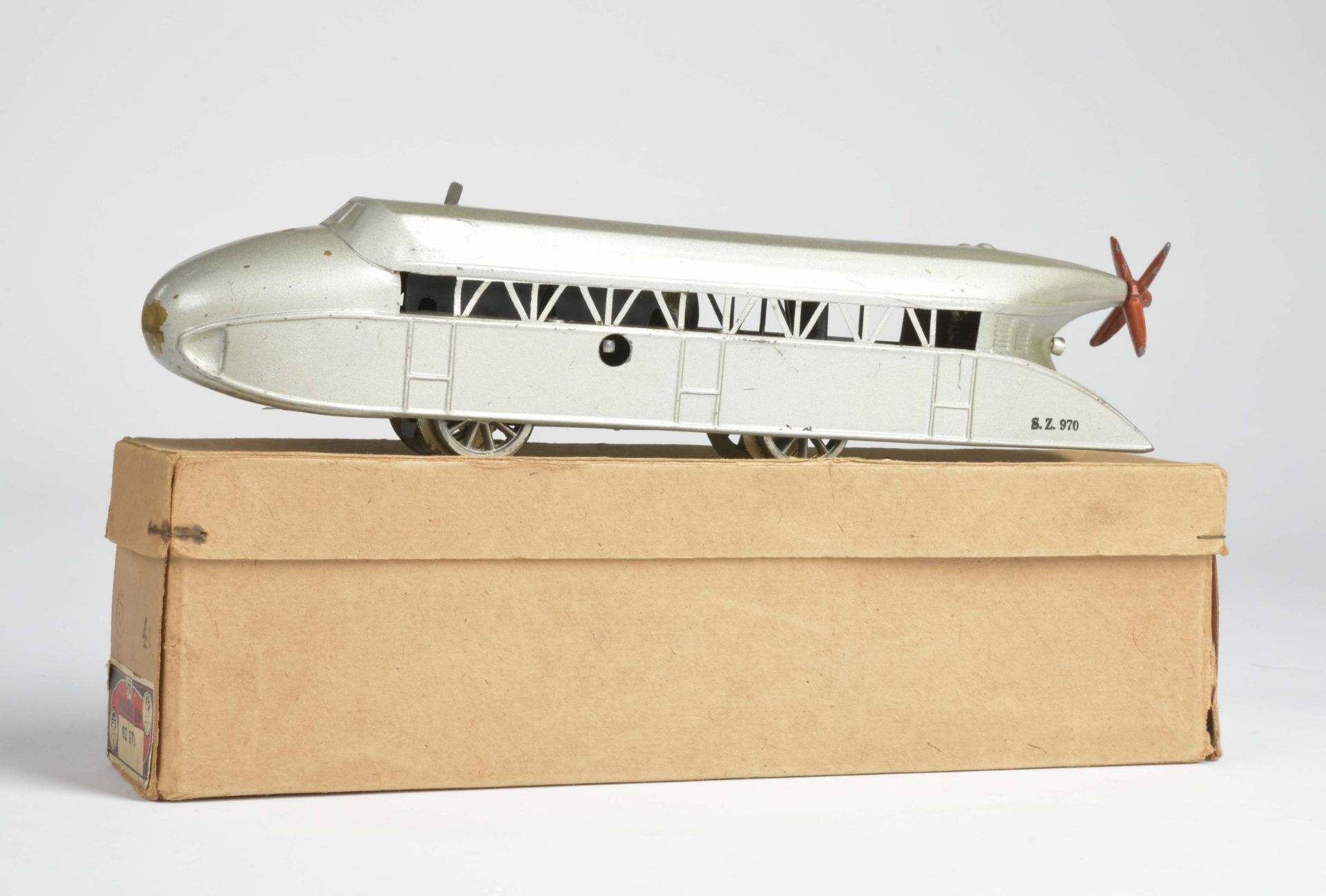 Märklin, Rail Zeppelin S.Z. 970, Germany pw, cw ok, severe paint d., C 3