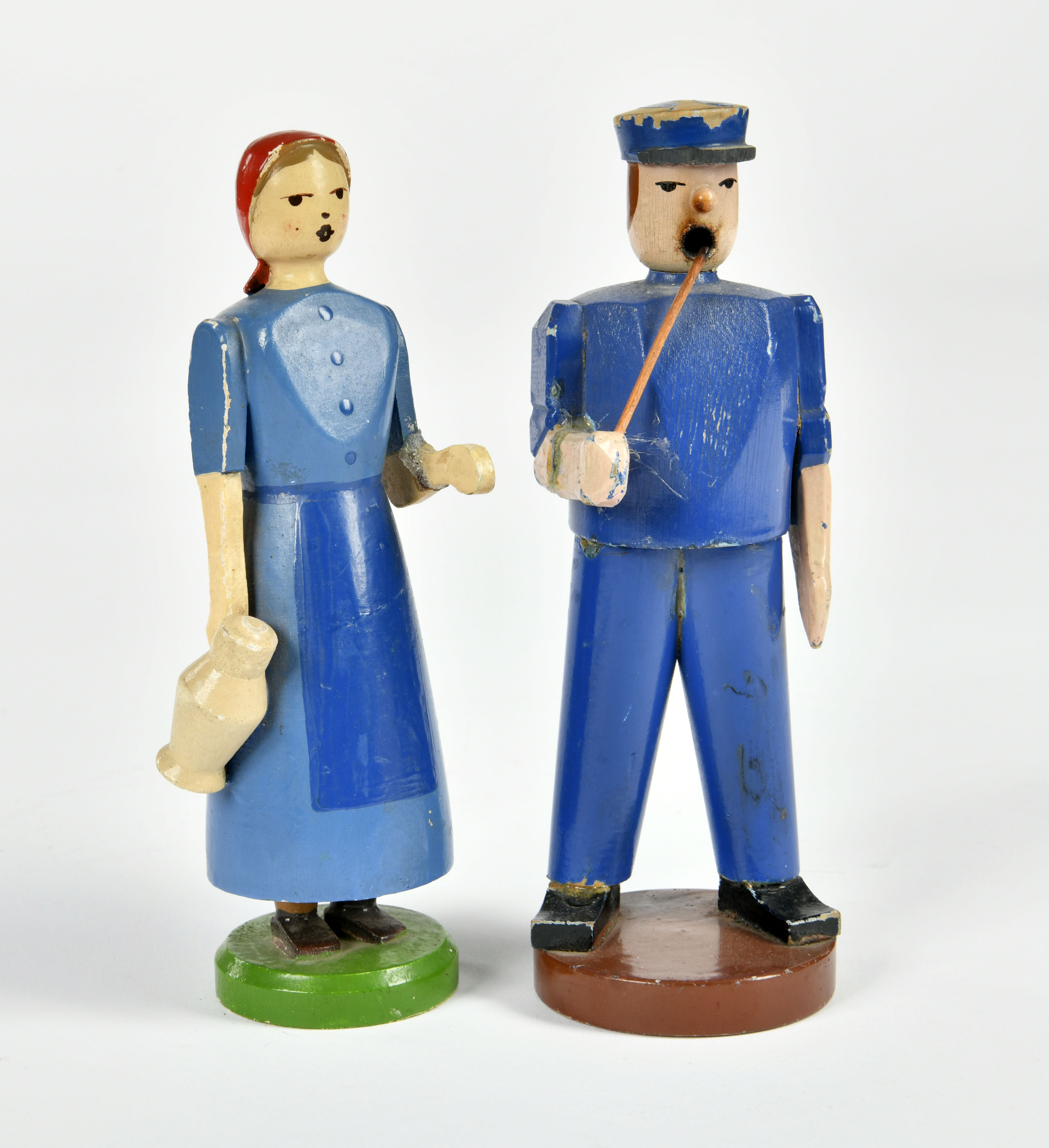 Erzgebirge, 2 figures, both 17,5 cm, 1 arm each pasted, otherwise good