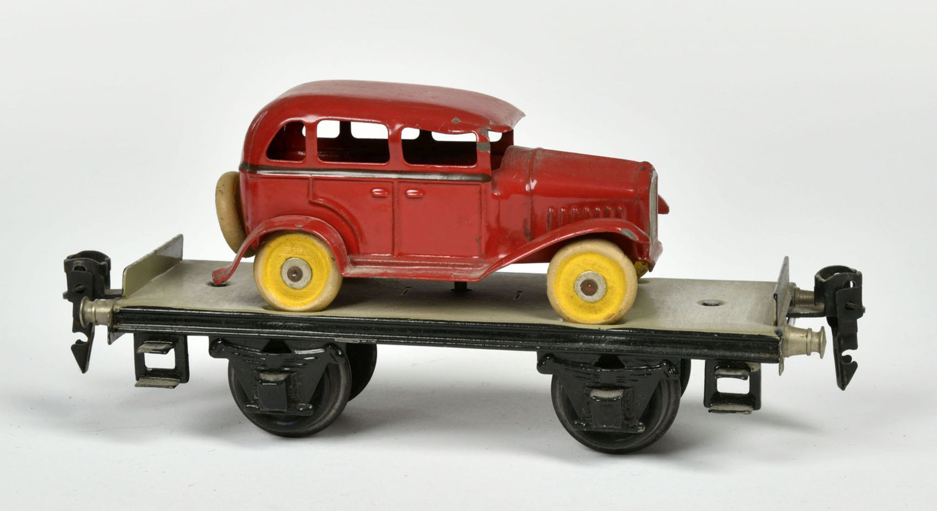 Märklin, Plattformwagen mit Auto - Bild 2 aus 3