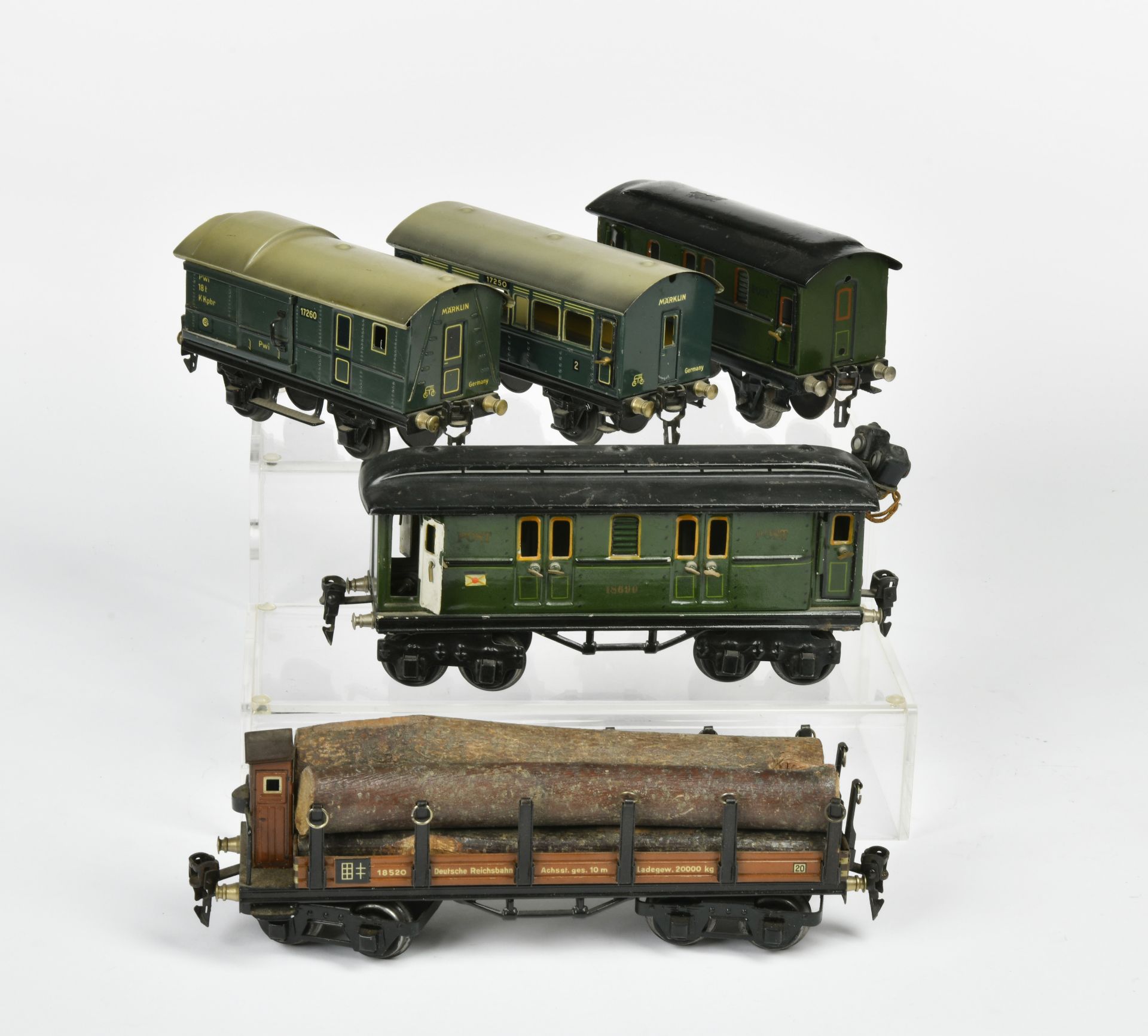 Märklin, 5 baggage, postal mail a.o. wagons, Germany pw, gauge 0, tin, partly paint d., C 1-3