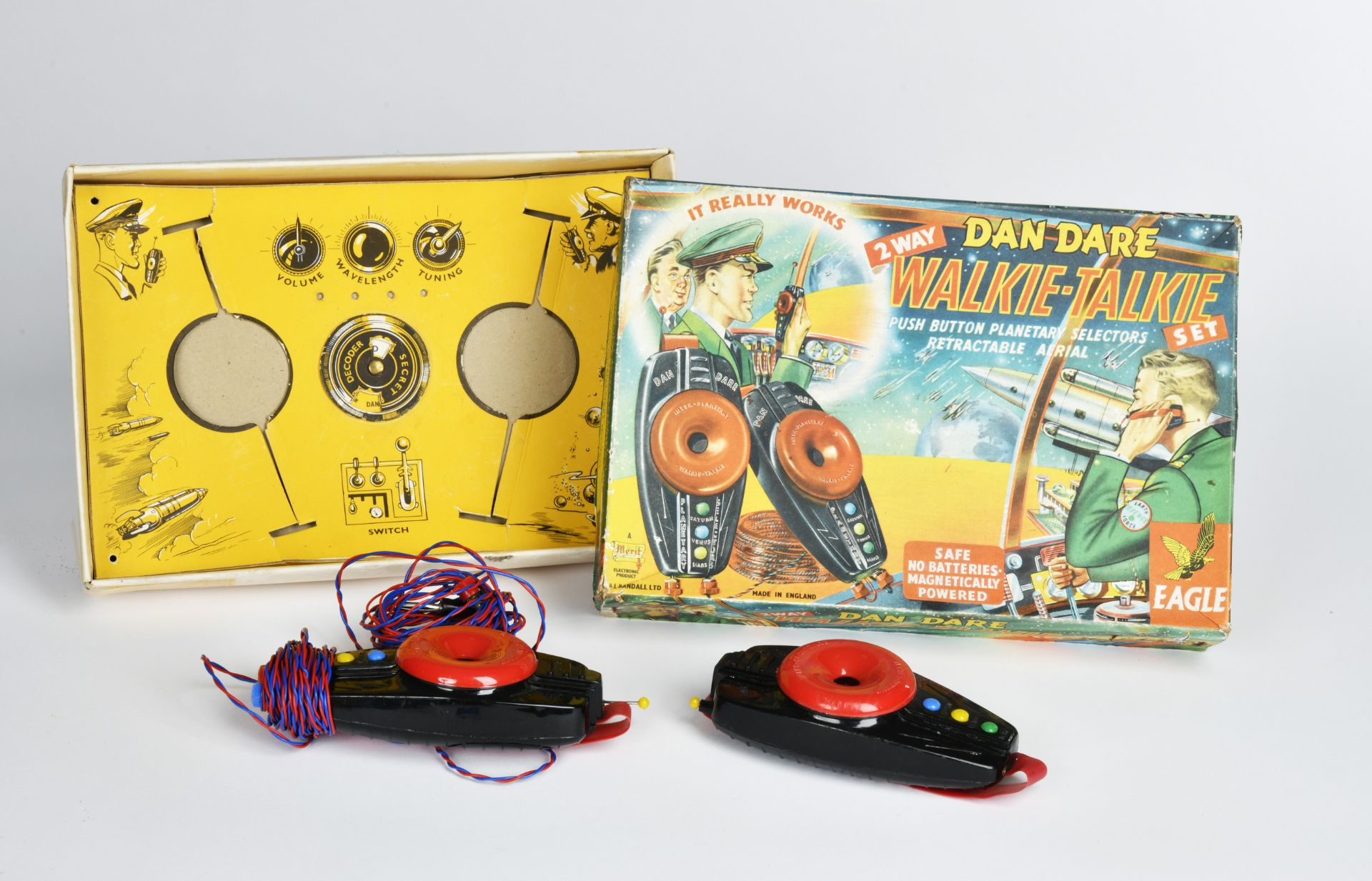 Dan Dare Walkie Talkies, England, funct. not checked, C 2