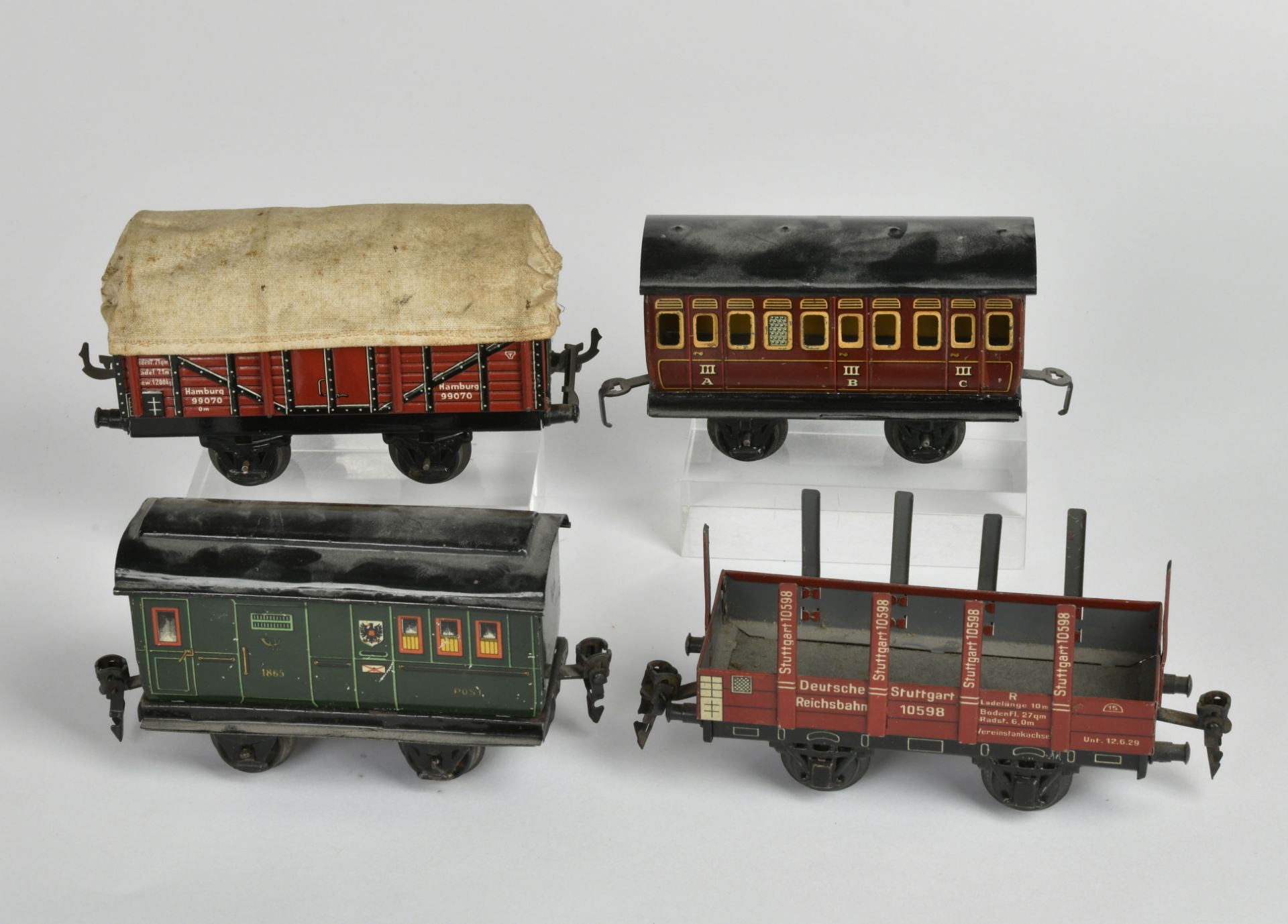 Märklin, 2 passenger cars + 2 freight wagons, Germany pw, gauge 0, tin, paint d., C 2