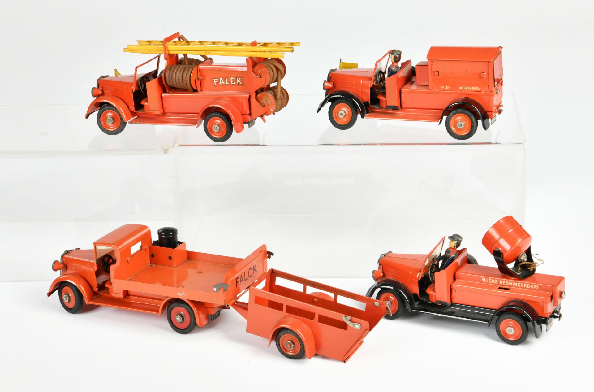 Tekno, 4 x fire engine, Denmark, tin, 16-19cm, part. not complete, paint d., C 2-3 - Image 2 of 2