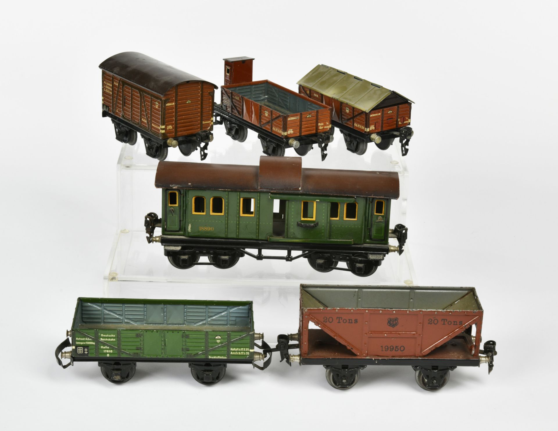 Märklin, 6 freight/baggage wagons, Germany pw, gauge 0, tin, paint d., C 1-3