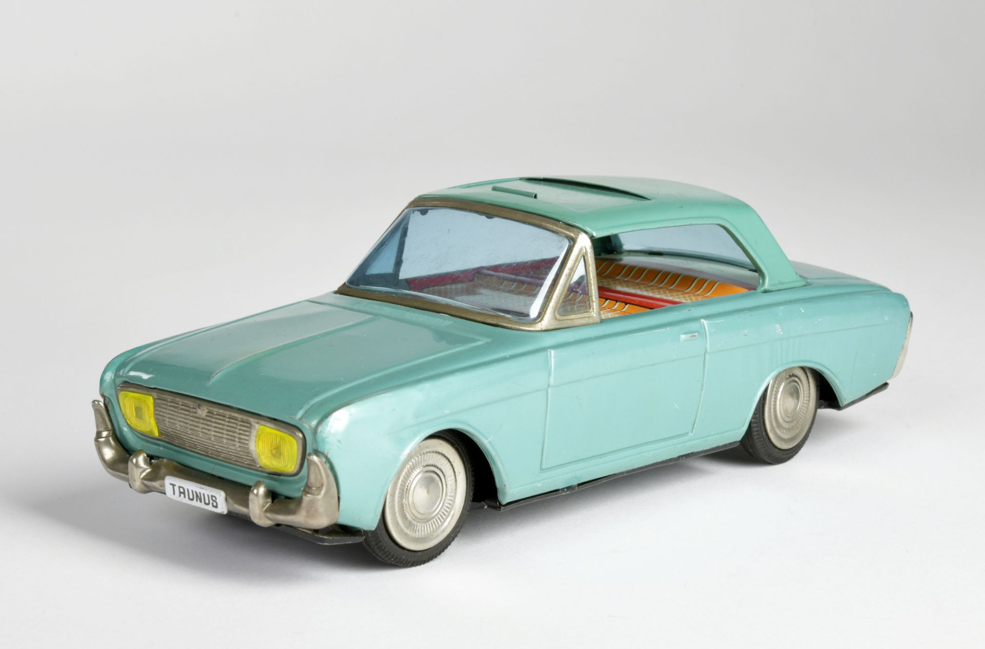 Ichiko, Ford Taunus, Japan, 23cm, tin, friction ok, paint d., C 2