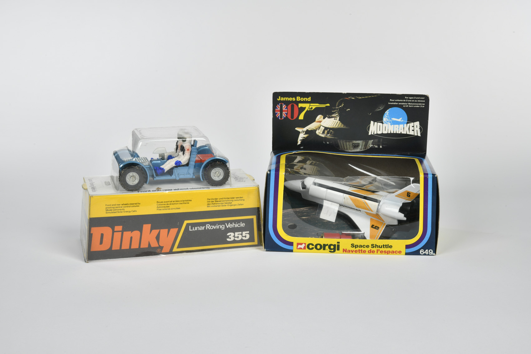 Dinky 355 Lunar Roving Vehicle + Corgi Toys James Bond Moonraker Space Shuttle, England, box, C 1/