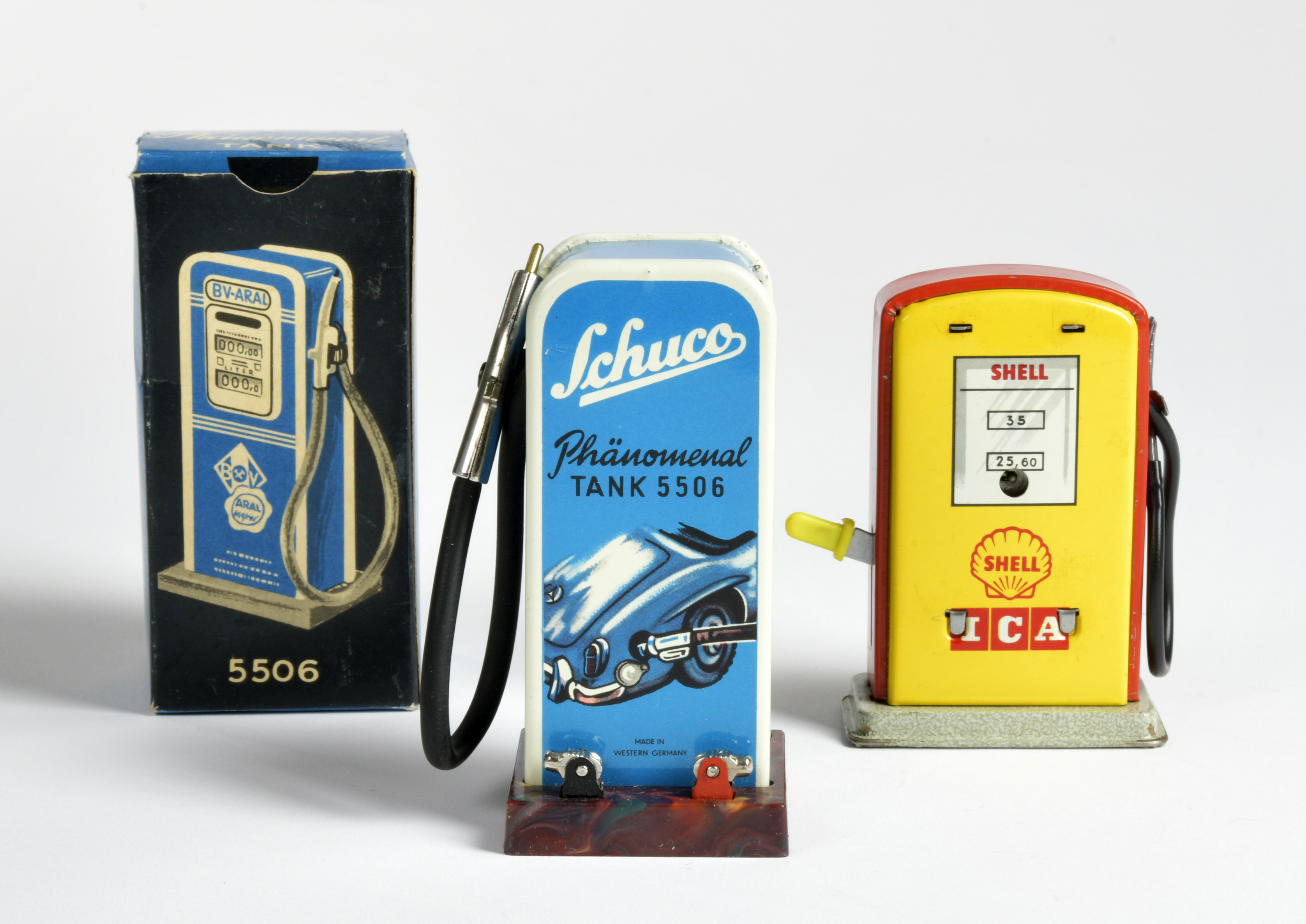 Schuco, Hoch & Bechmann, 2 petrol stations, W.-Germany, tin, 1x box, C 1 - Image 2 of 3