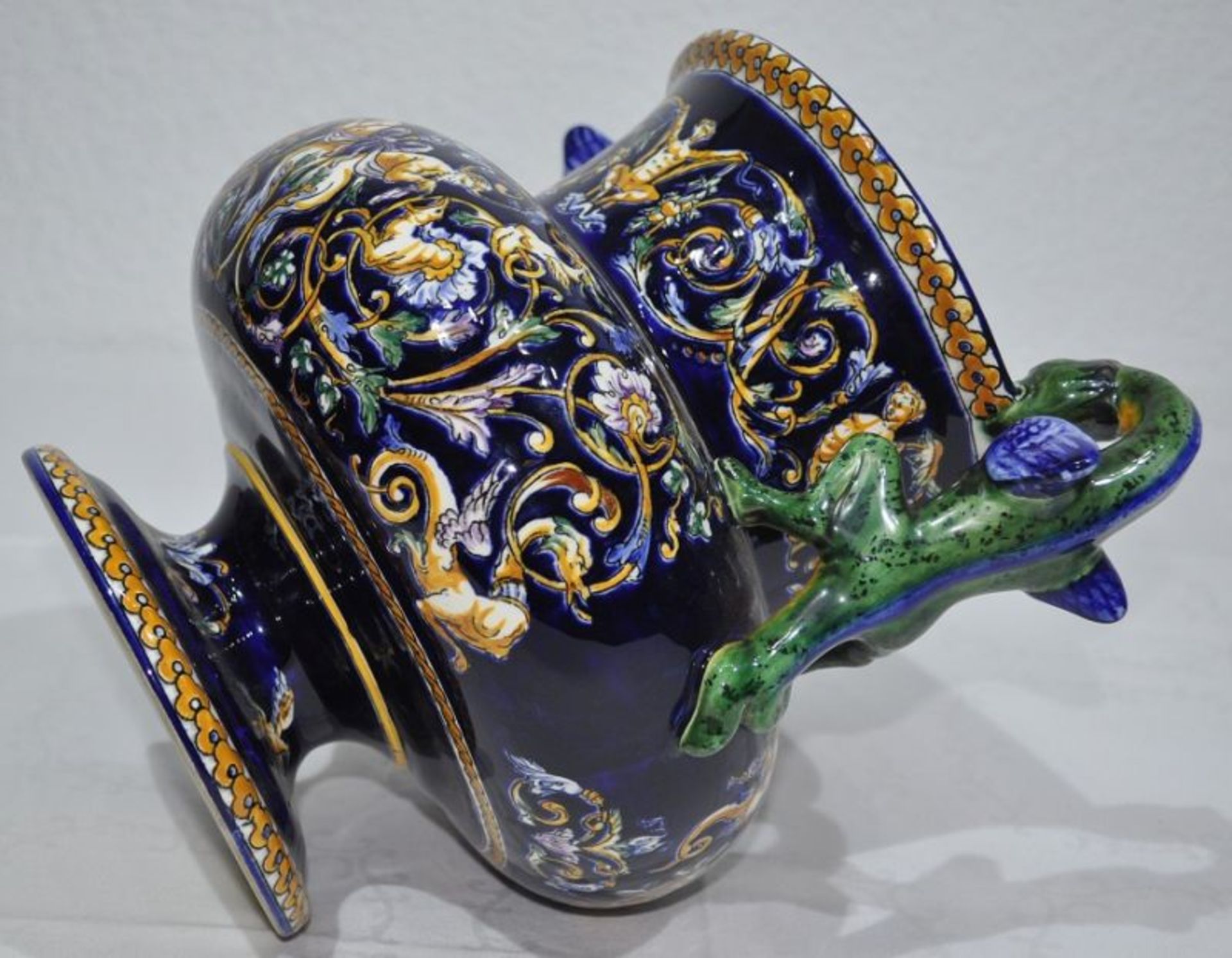 GIEN Vase Medici - Image 3 of 5