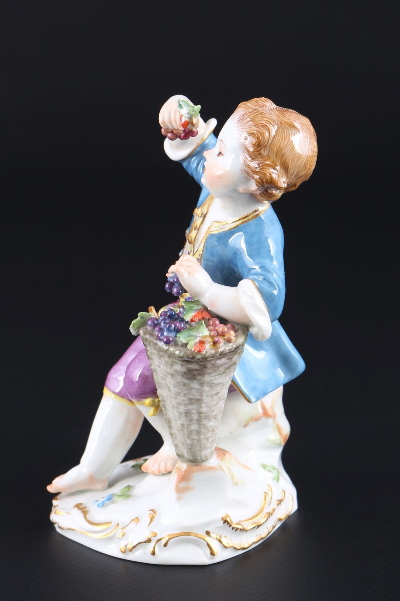 Meissen Gärtnerkind mit Traubenkorb 1.Wahl, gardeners child with grape basket, - Image 2 of 7