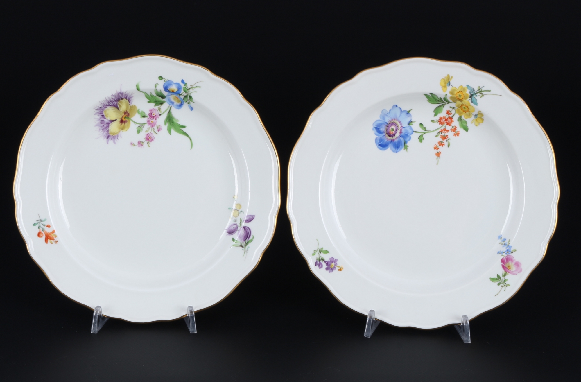 Meissen Blume 5 große Speiseteller und 5 mittlere Teller 1.Wahl, large and small dining plates, - Image 2 of 7