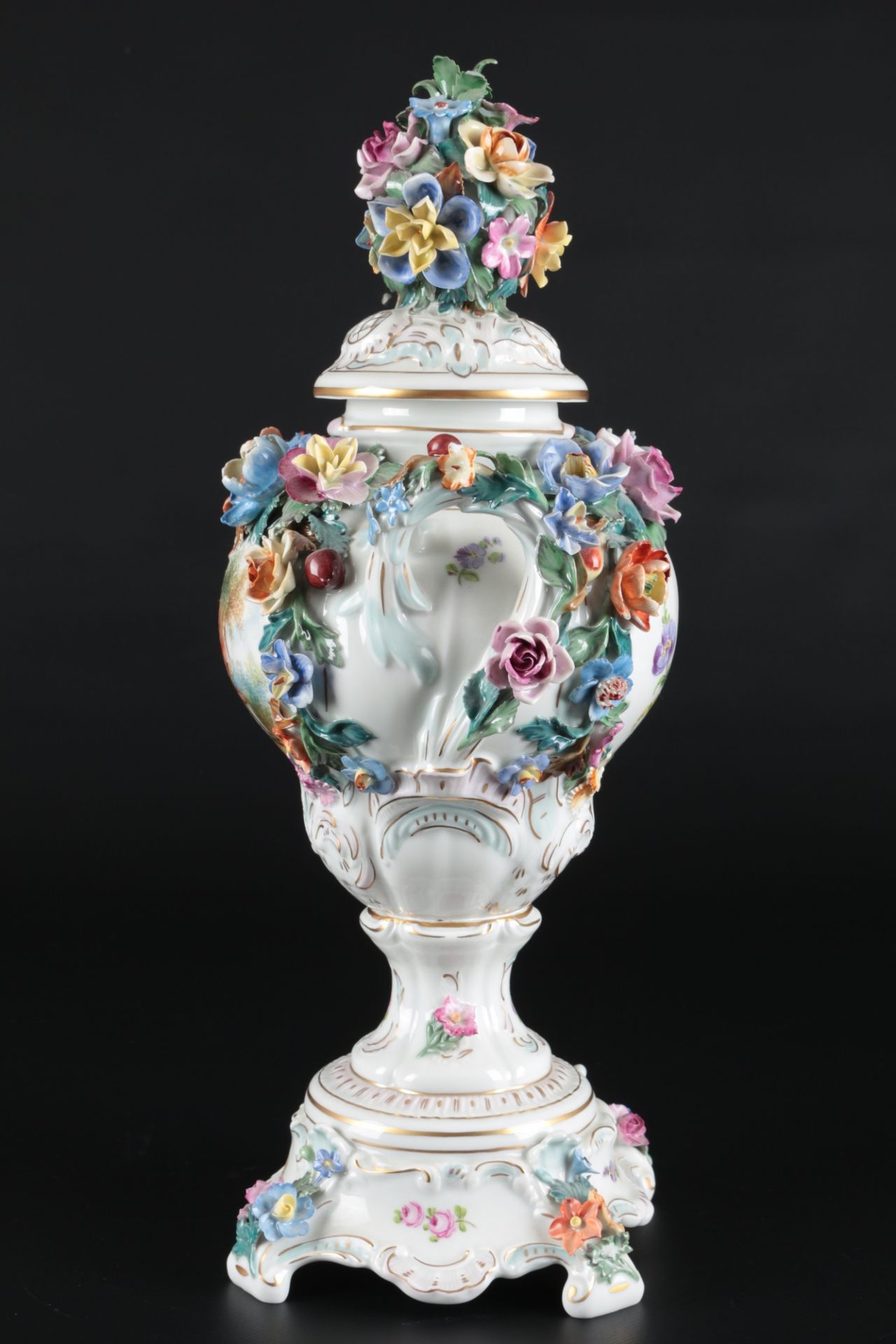 Potschappel Dresden Potpourri-Vase mit romantischer Figurenszenerie, lidded vase, - Bild 2 aus 5