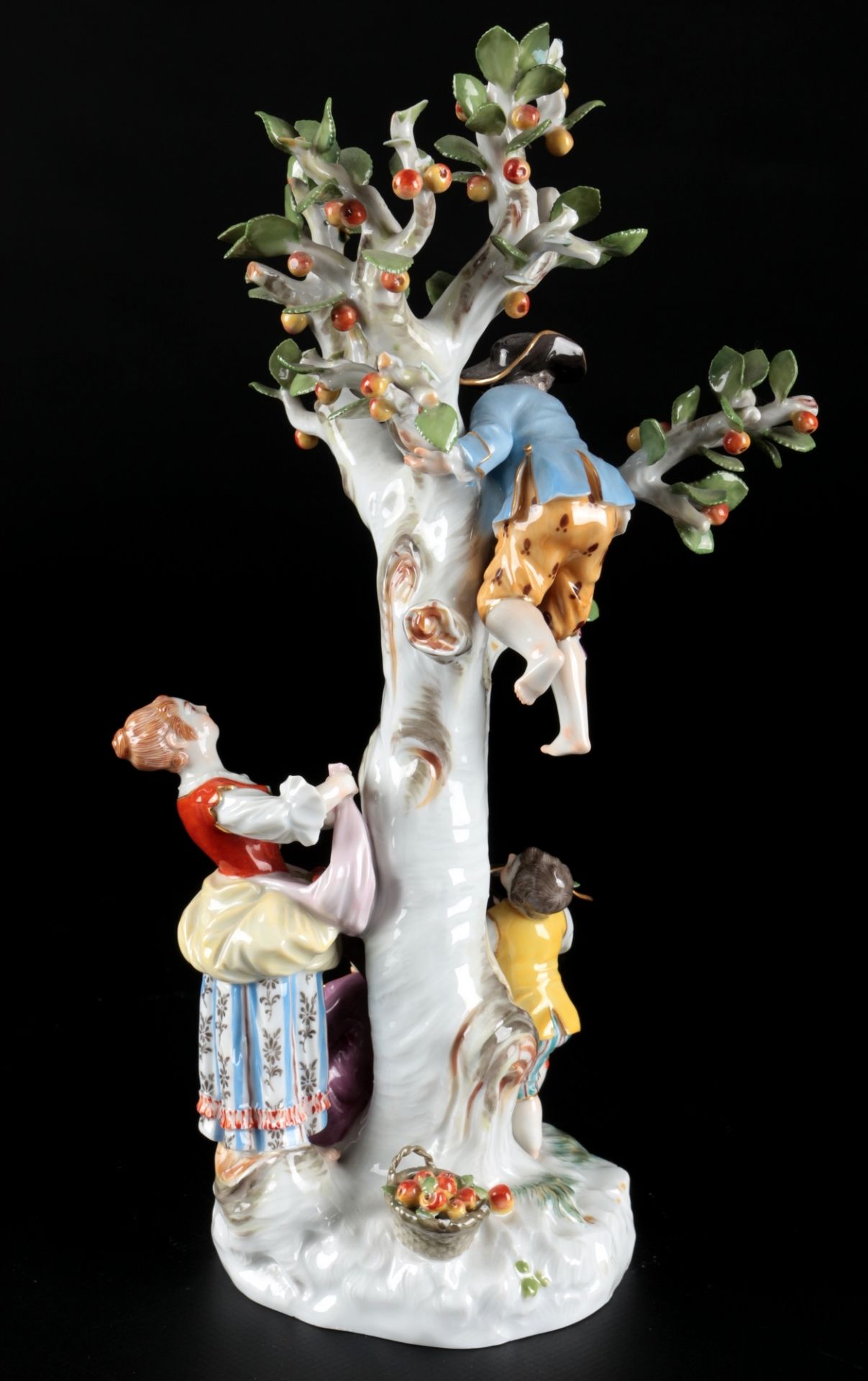 Meissen Figurengruppe Apfelernte 1.Wahl, figure apple harvest, - Bild 3 aus 5