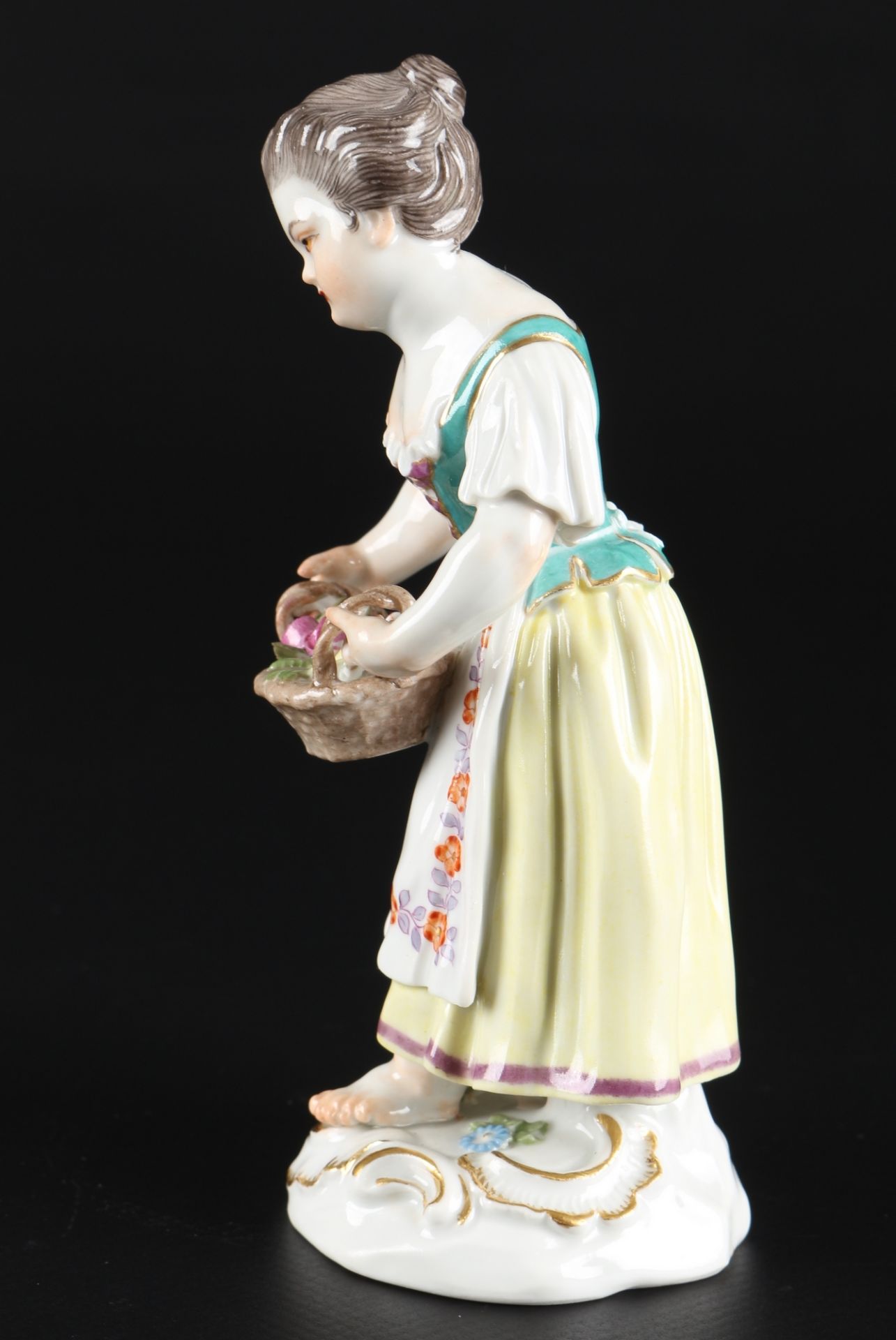 Meissen Gärtnerkind mit Blumenkorb 1.Wahl, gardeners child with basket, - Bild 2 aus 5