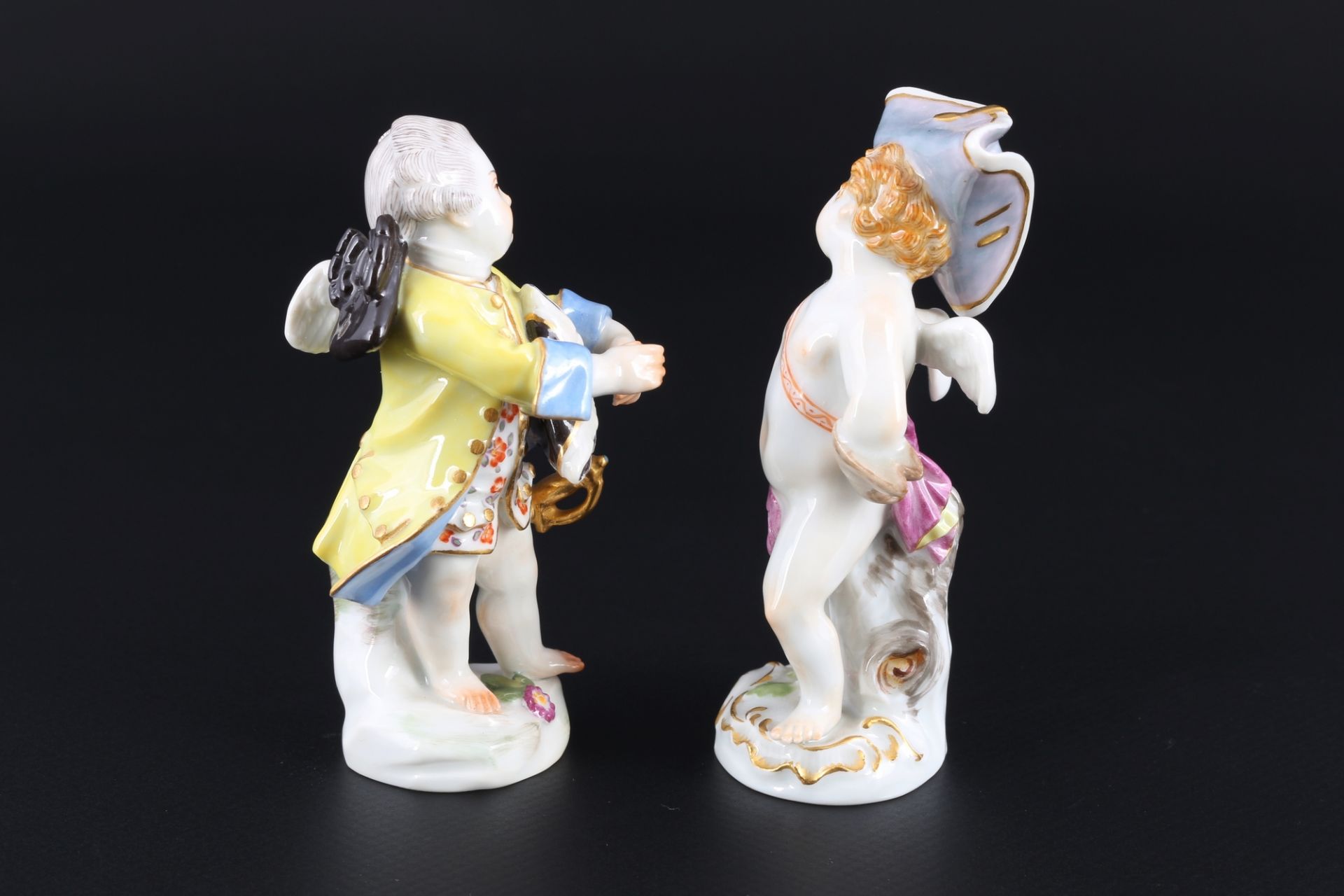 Meissen 2 verkleidete Amoretten mit Pistole und Säbel 1.Wahl, disguised cupids, - Bild 2 aus 7