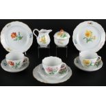 Meissen Blume 3 Kaffeegedecke mit Milchkanne und Zuckerdose, coffee cups,