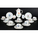 Meissen Blume Kaffeeservice für 8 Personen, coffee service for 8 pers.,