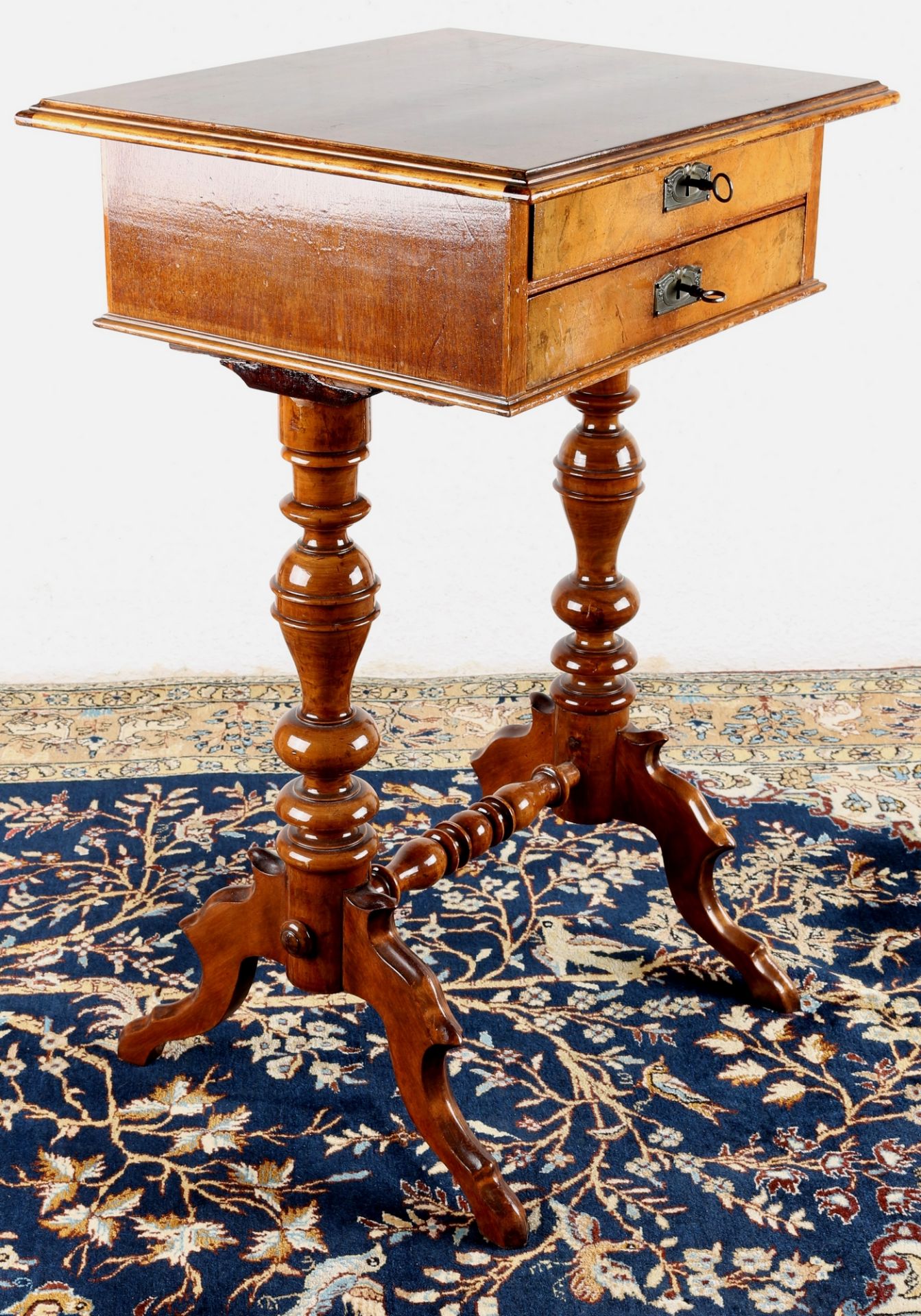 Nähtisch um 1900 Nussbaum, sewing table around 1900 walnut - Bild 6 aus 7