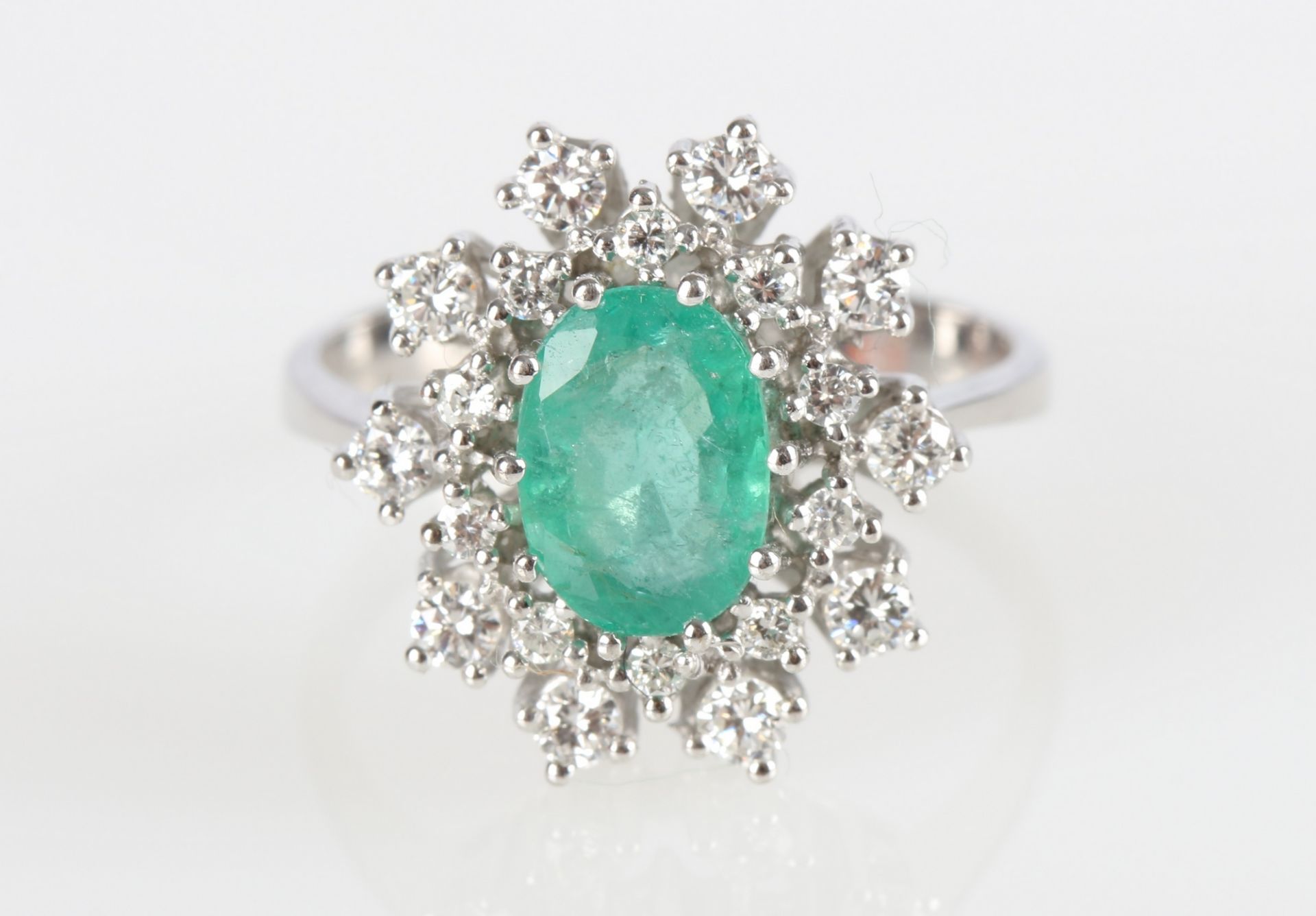 585 Gold Ring mit Smaragd und Brillanten 0,5ct, 14K gold ring with emerald and diamonds, - Bild 2 aus 5