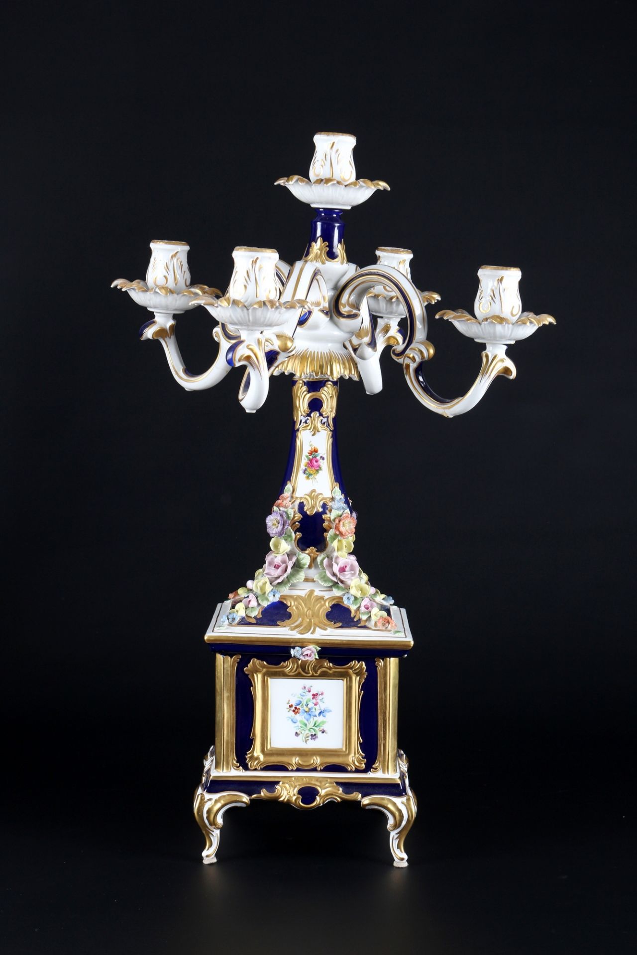Dresden Sandizell Höffner große Porzellan Kaminuhr mit Kerzenständern, porcelain mantel clock - Bild 5 aus 8