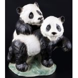 Karl Ens Panda Figurengruppe, Volkstedt, porcelain group of panda cups,